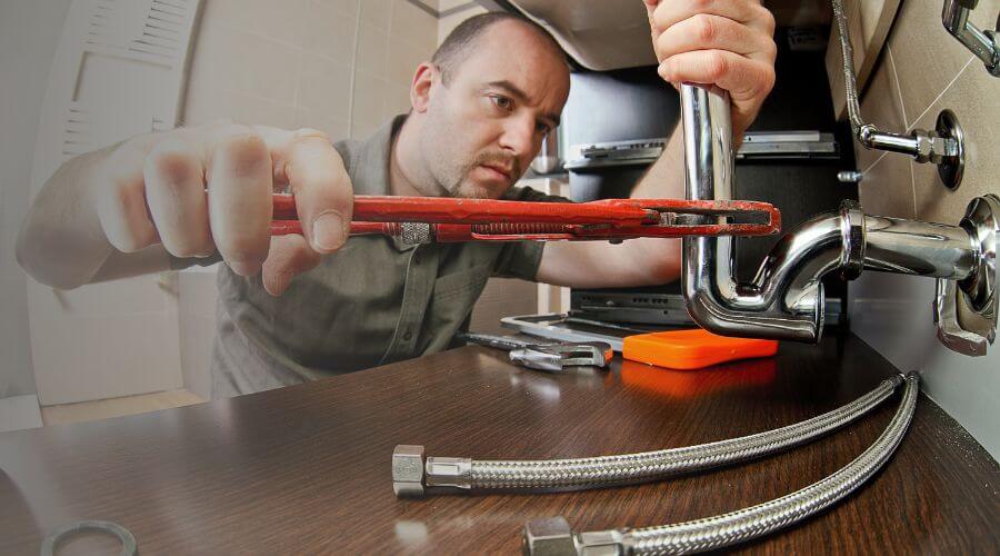 Professional expert plumbing services in El Paso, IL